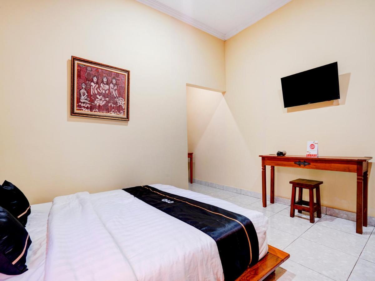 Super Oyo Collection O 90265 Cempoko Mulyo Homestay Syariah Tugu Esterno foto