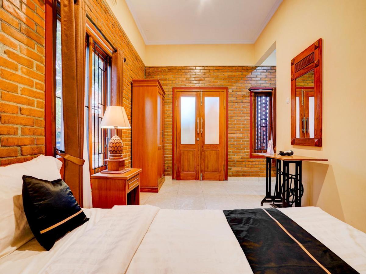 Super Oyo Collection O 90265 Cempoko Mulyo Homestay Syariah Tugu Esterno foto
