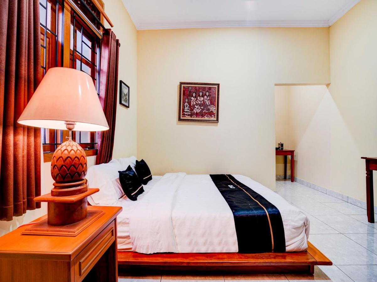 Super Oyo Collection O 90265 Cempoko Mulyo Homestay Syariah Tugu Esterno foto